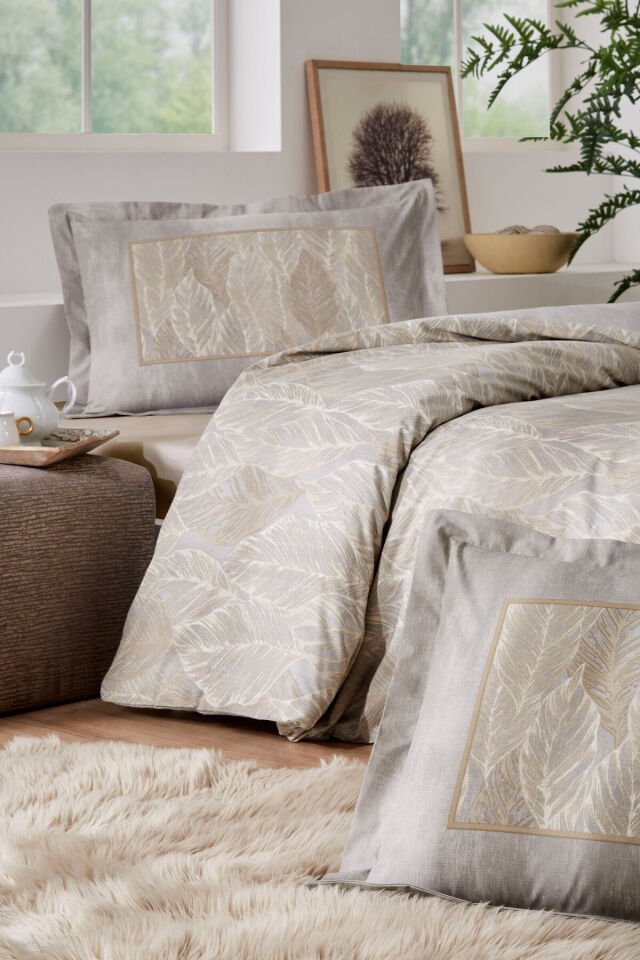 Özdilek Folha De Ouro Çift Kişilik Nevresim Takımı