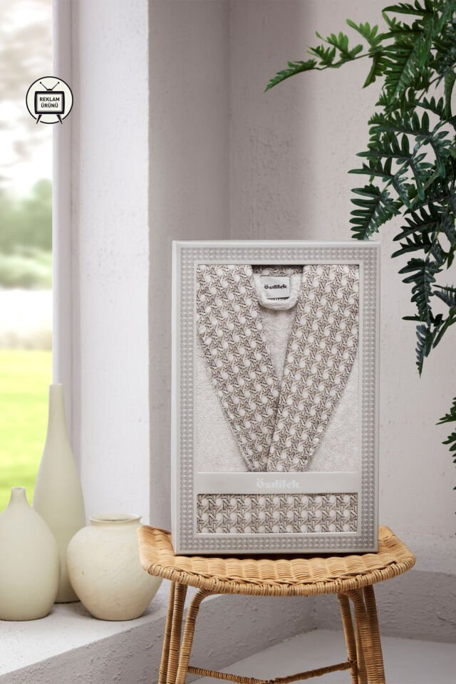 Özdilek Aurea Saten Kumaşlı Şal Yaka Kadın Bornoz Seti