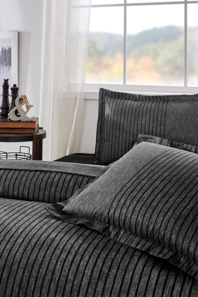 Noir King Size Lastikli Çarşaf Nevresim Takımı