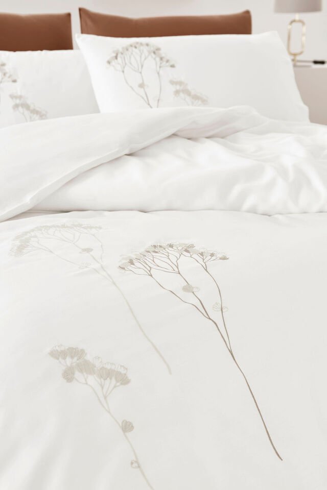 Özdilek Elisa Çift Kişilik Nakışlı Saten Nevresim Takımı