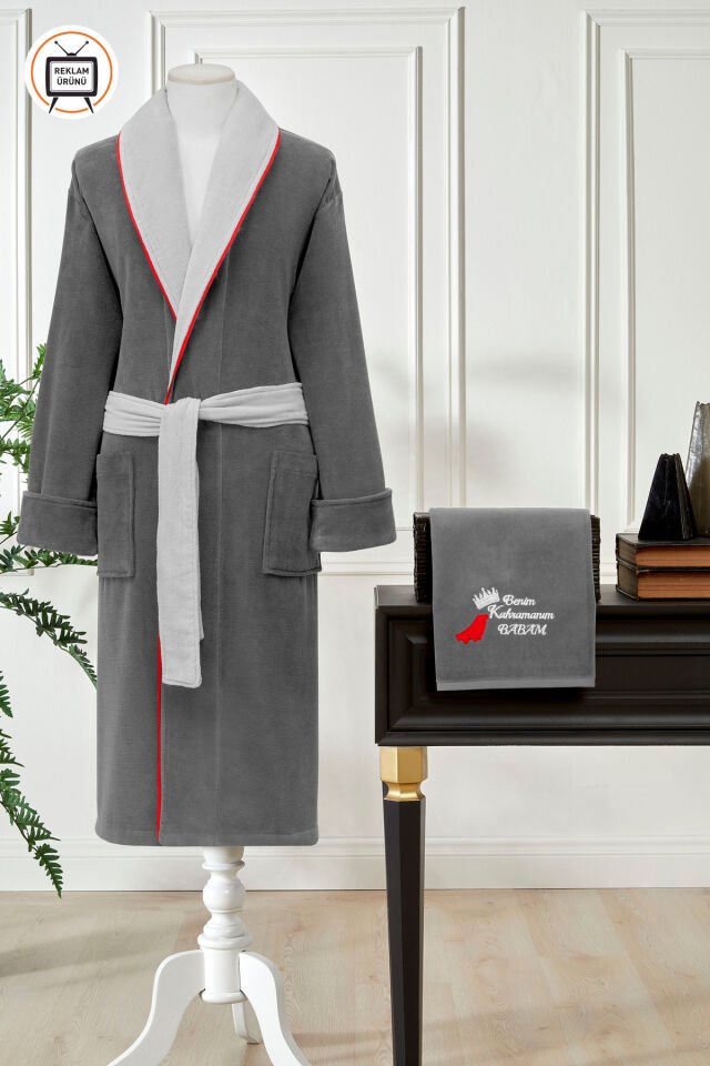 Benim Kahramanım Babam Nakışlı Kadife Erkek Bornoz Seti