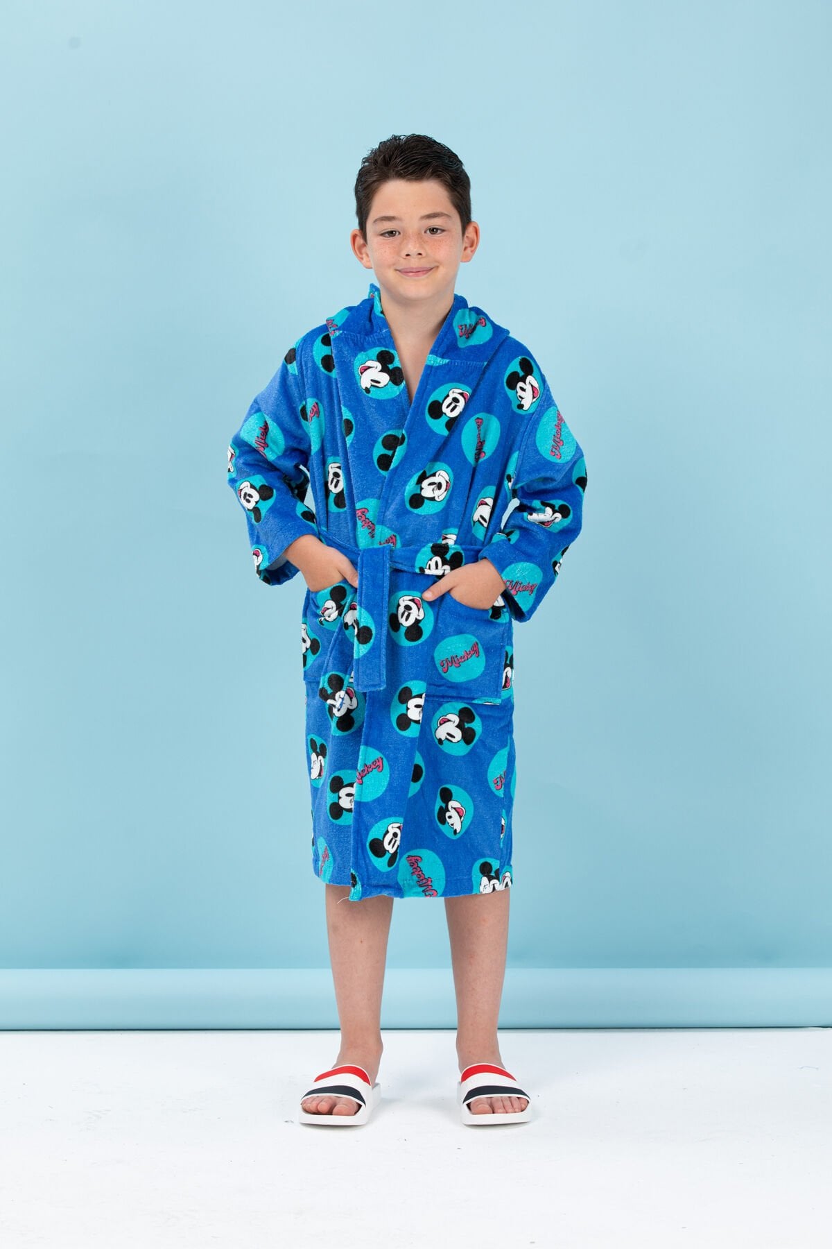 Mickey Mouse Smile Disney Lisanslı Kapüşonlu Çocuk Bornozu 7/8 Yaş