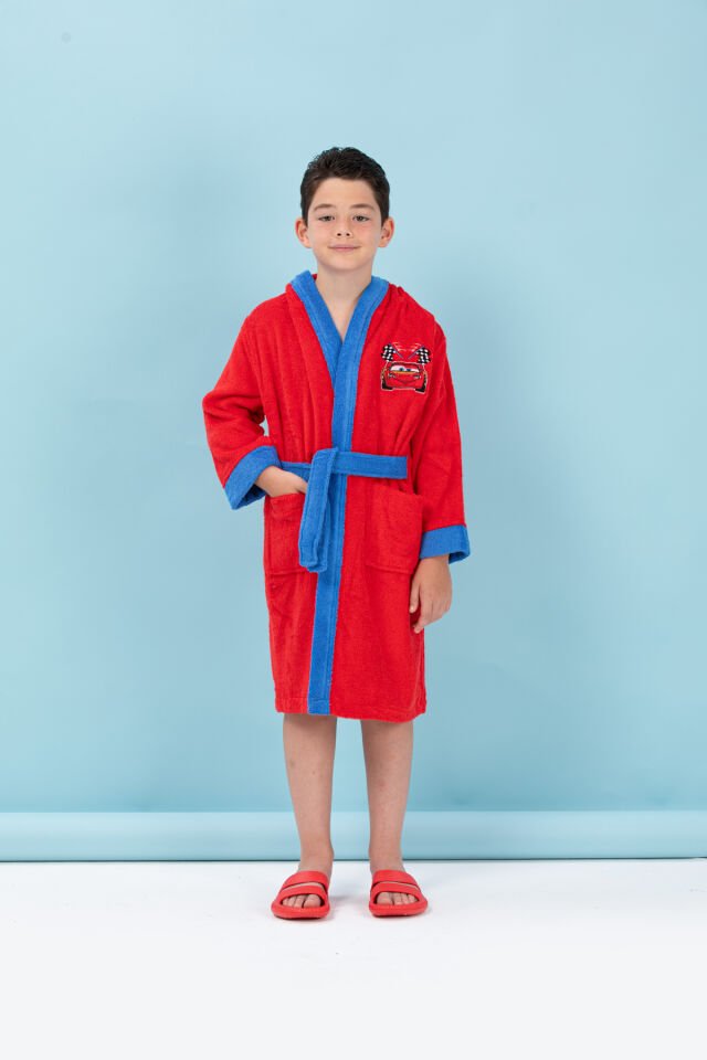 Cars Go Nakışlı Disney Lisanslı Kapüşonlu Çocuk Bornozu 7/8 Yaş