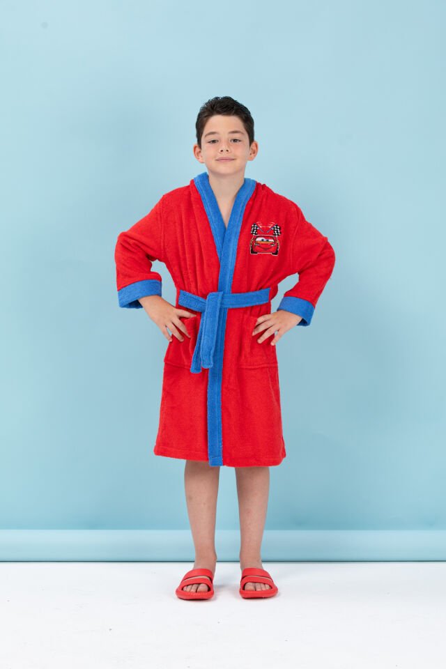 Cars Go Nakışlı Disney Lisanslı Kapüşonlu Çocuk Bornozu 7/8 Yaş