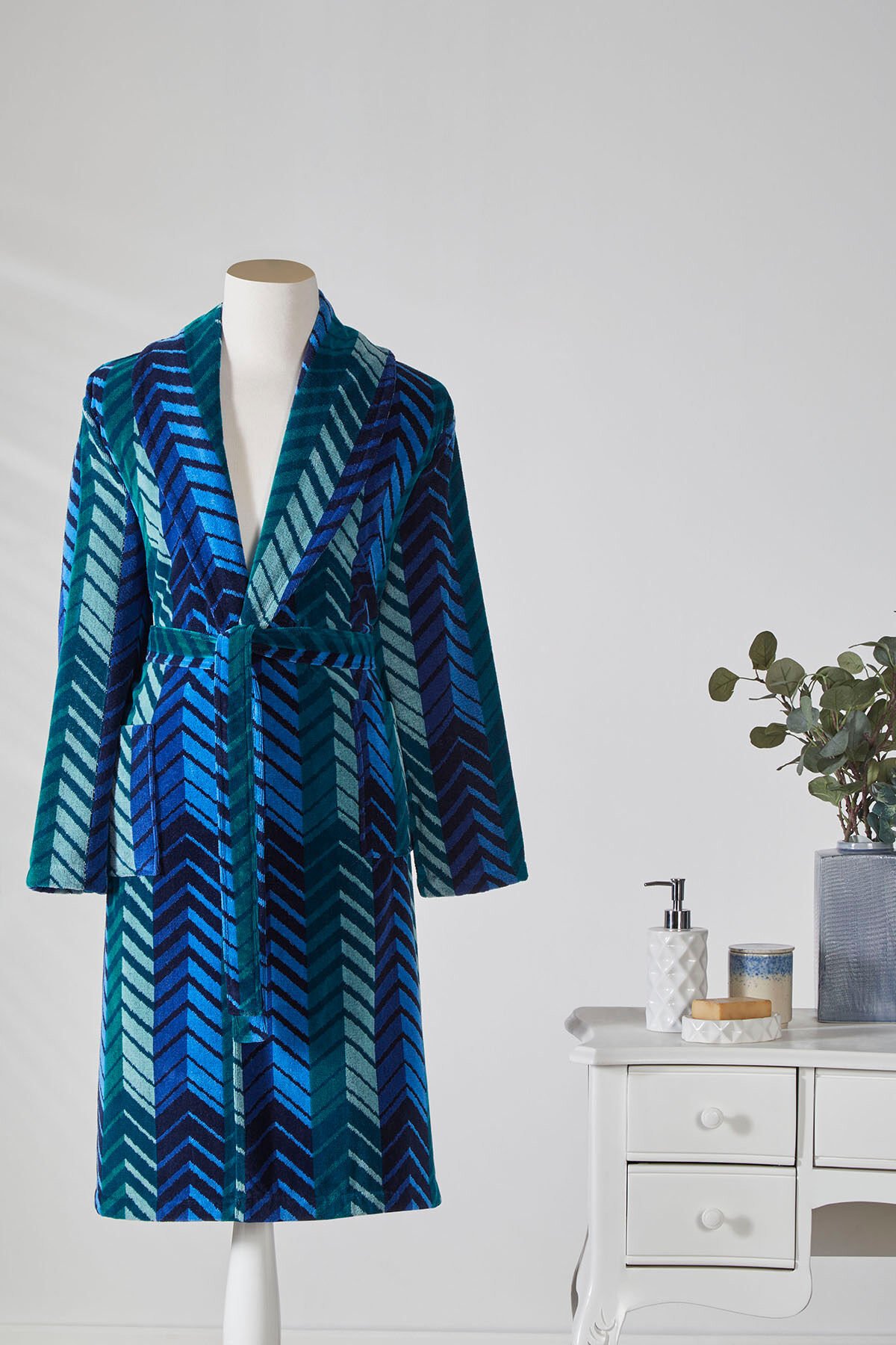 Hawai Eclectic Kadife Şal Yaka Bornoz