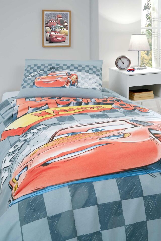 Cars Mcqueen Speed Tek Kişilik Disney Lisanslı Lastikli Çocuk Nevresim Takımı