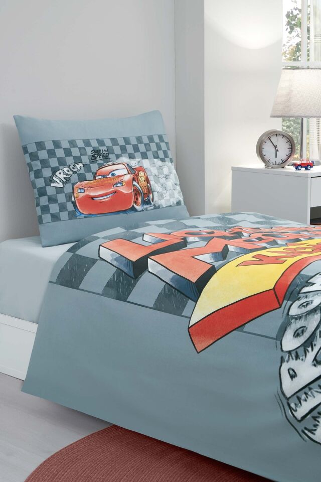 Cars Mcqueen Speed Tek Kişilik Disney Lisanslı Lastikli Çocuk Nevresim Takımı