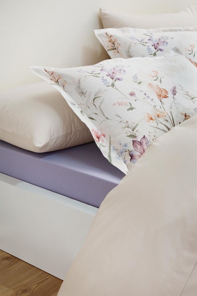 White Lily Çift Kişilik Uyku Seti