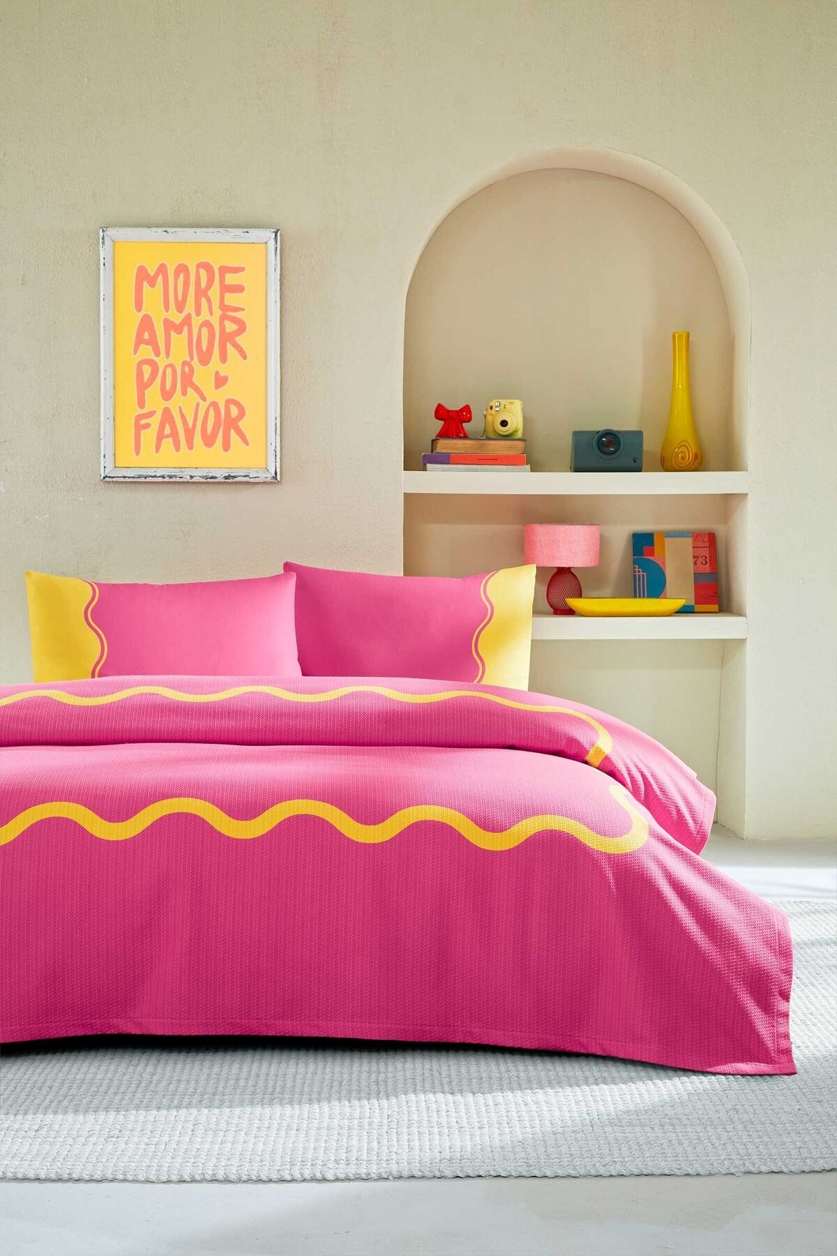  Pembe