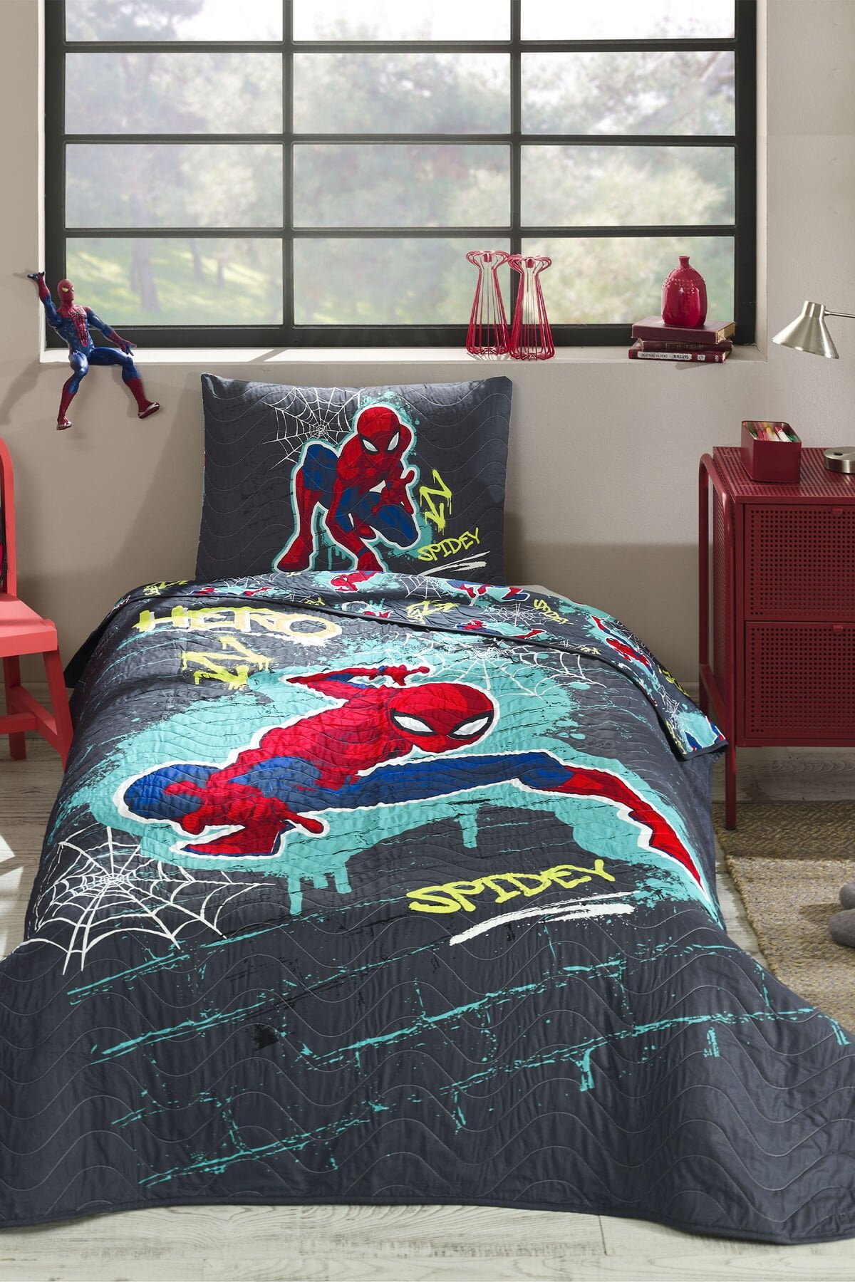 Spiderman Street Tek Kişilik Disney Lisanslı Çocuk Yatak Örtüsü 160x230 Cm Tek Ebat - 230 x 160