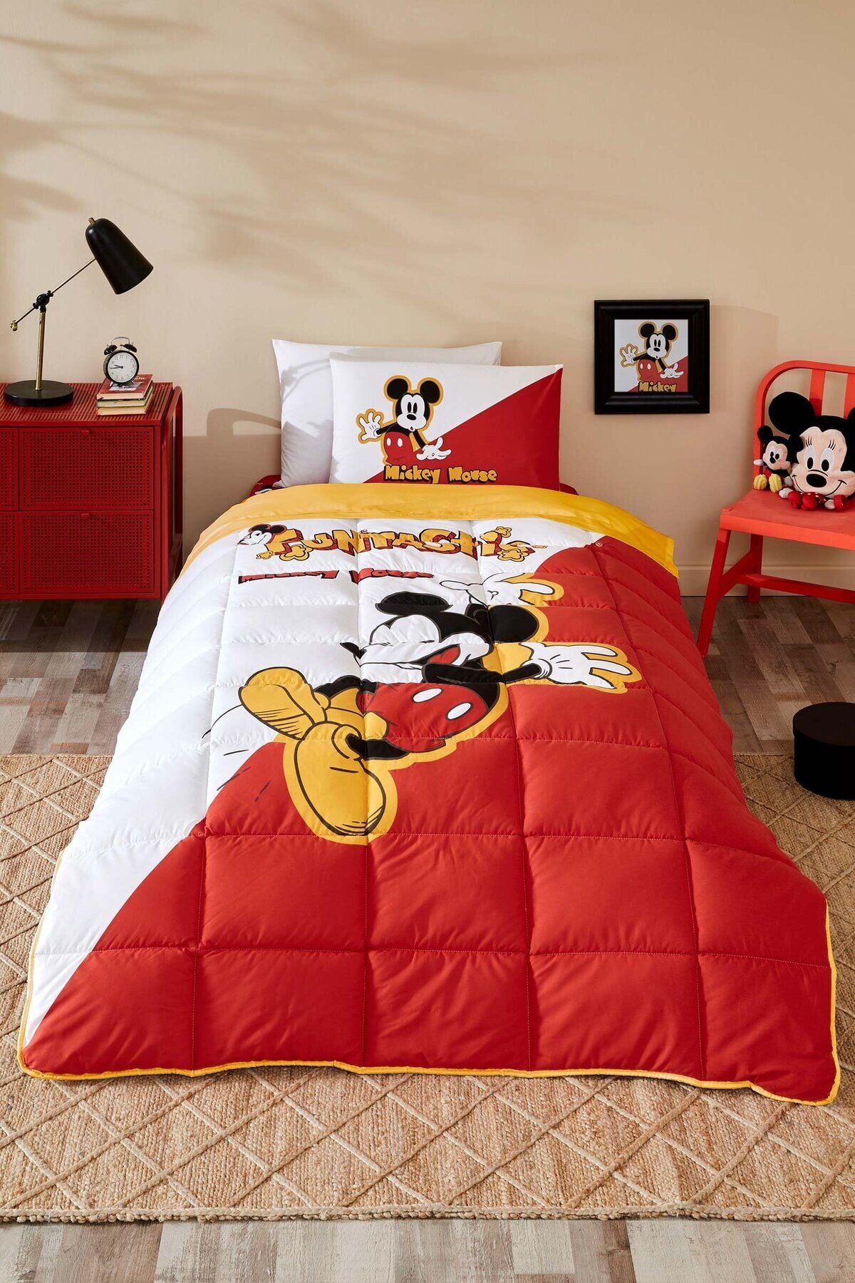 Mickey Funtastic Tek Kişilik Disney Uyku Seti