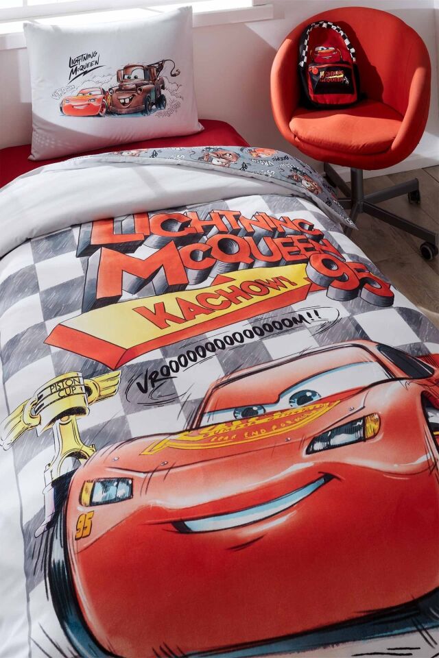 Cars Fast Disney Lisanslı Tek Kişilik Lastikli Çarşaf Çocuk Nevresim Takımı