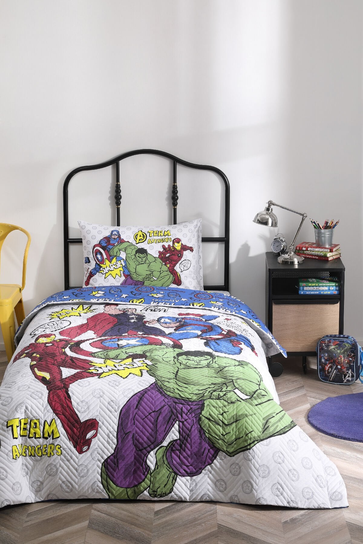 Avengers Team Tek Kişilik Disney Lisanslı Lastikli Fitted Çarşaf Kapitone Çocuk Nevresim Tak Tek Ebat - 180 x 230