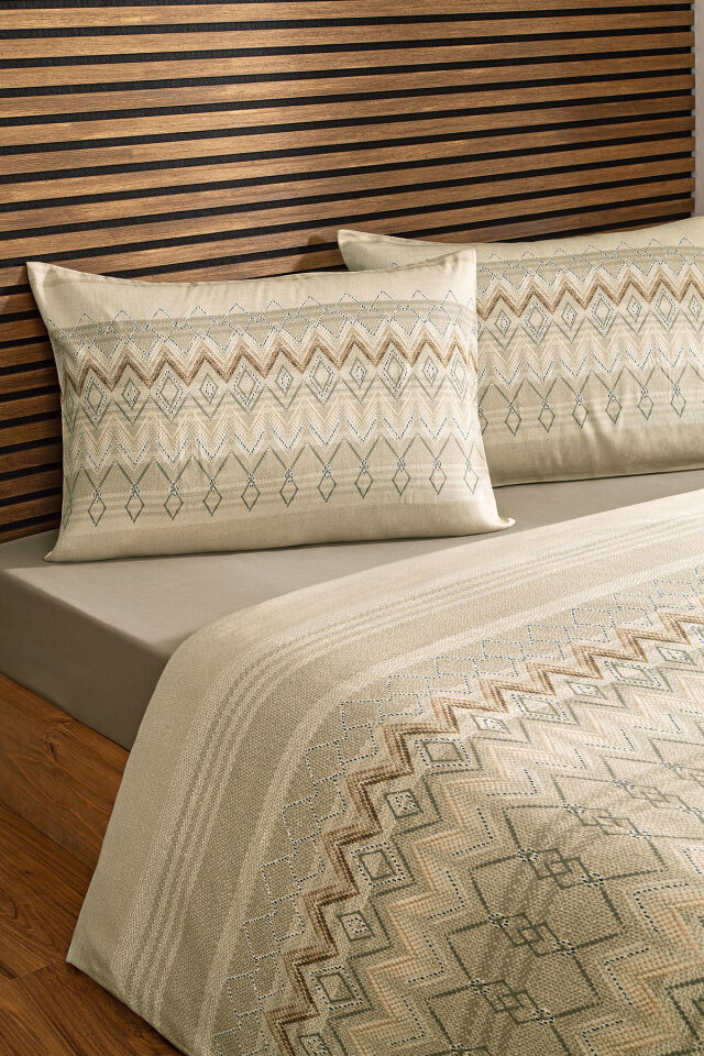 Herringbone Çift Kişilik Soft Life Saten Nevresim Takımı