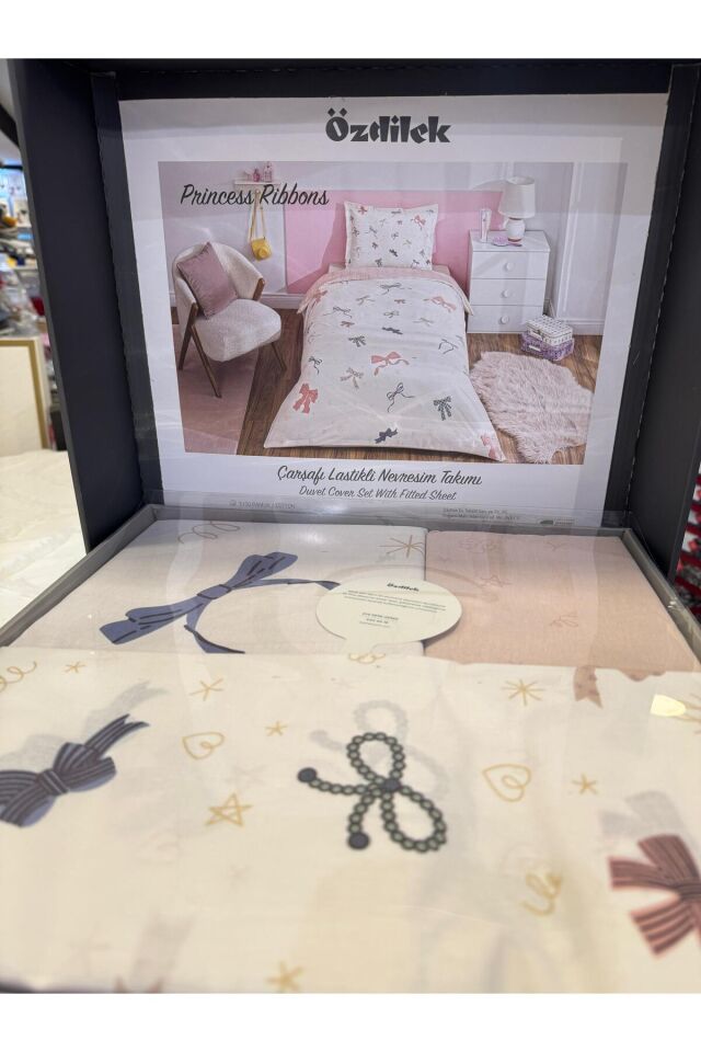 Princess Ribbons Tek Kişilik Lastikli Çarşaf Nevresim Takımı