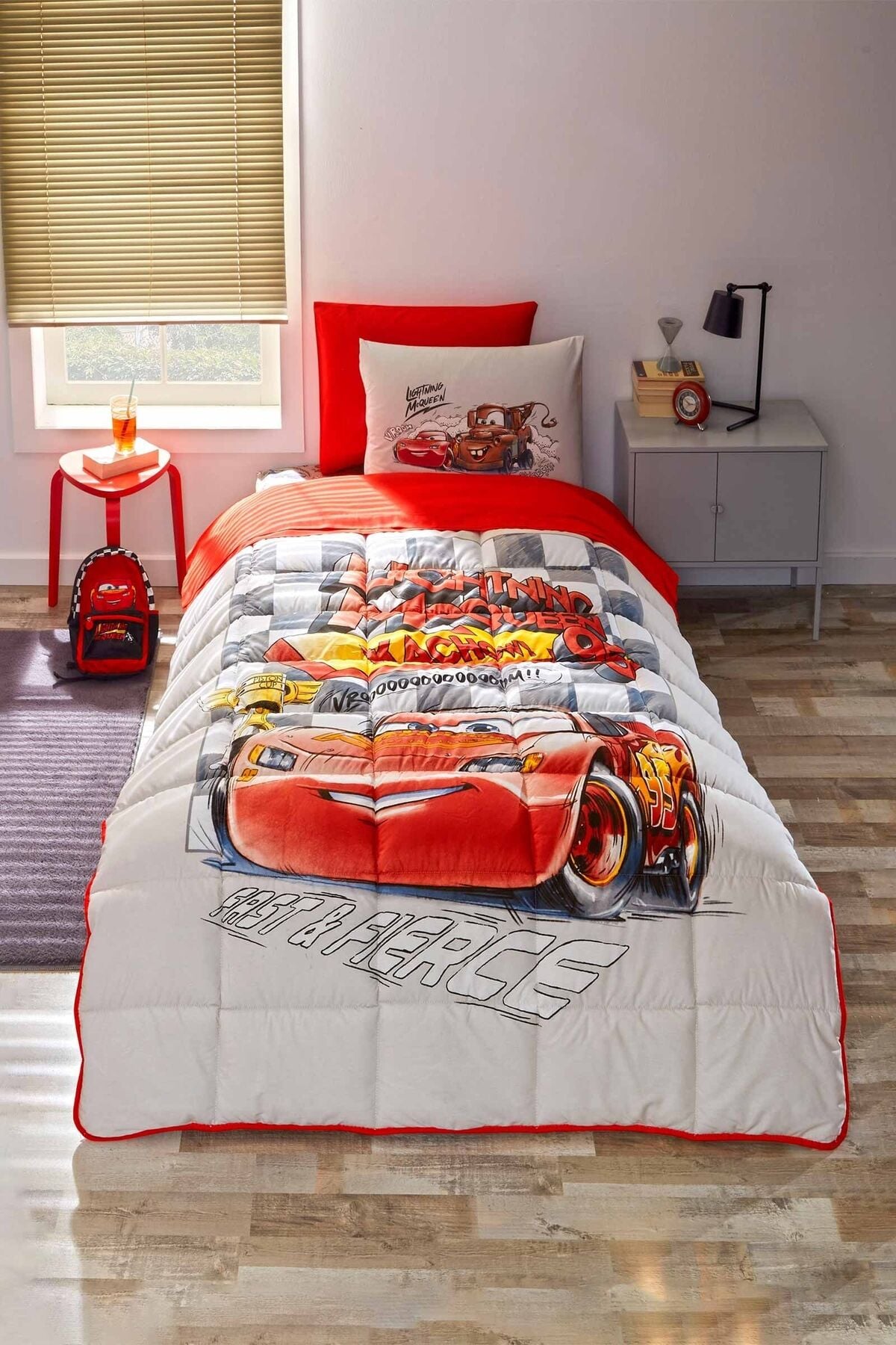 Cars Mcquenn SP Tek Kişilik Disney Lisanslı Lastikli Çarşaf Çocuk Uyku Seti