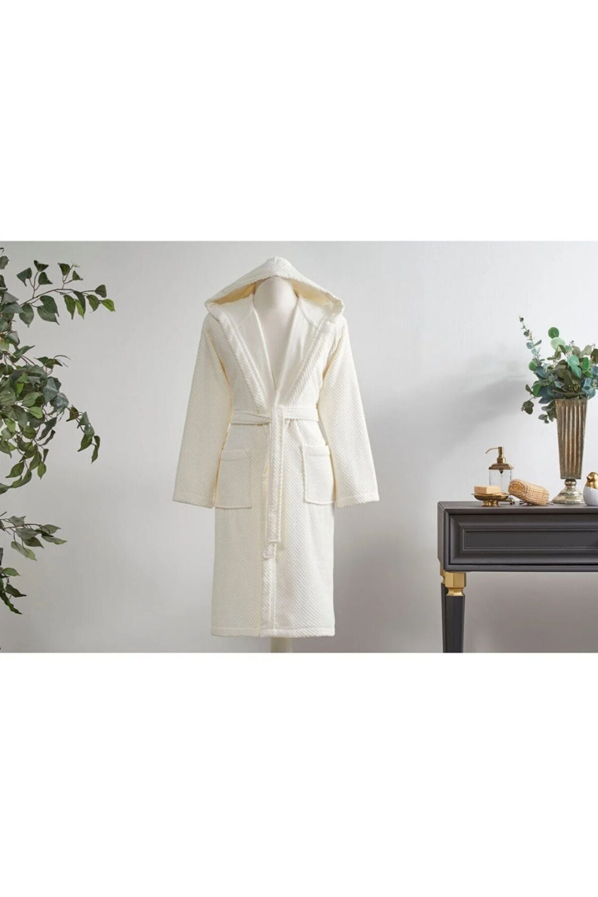 Ekoseli Kapüşonlu Çocuk Bornozu