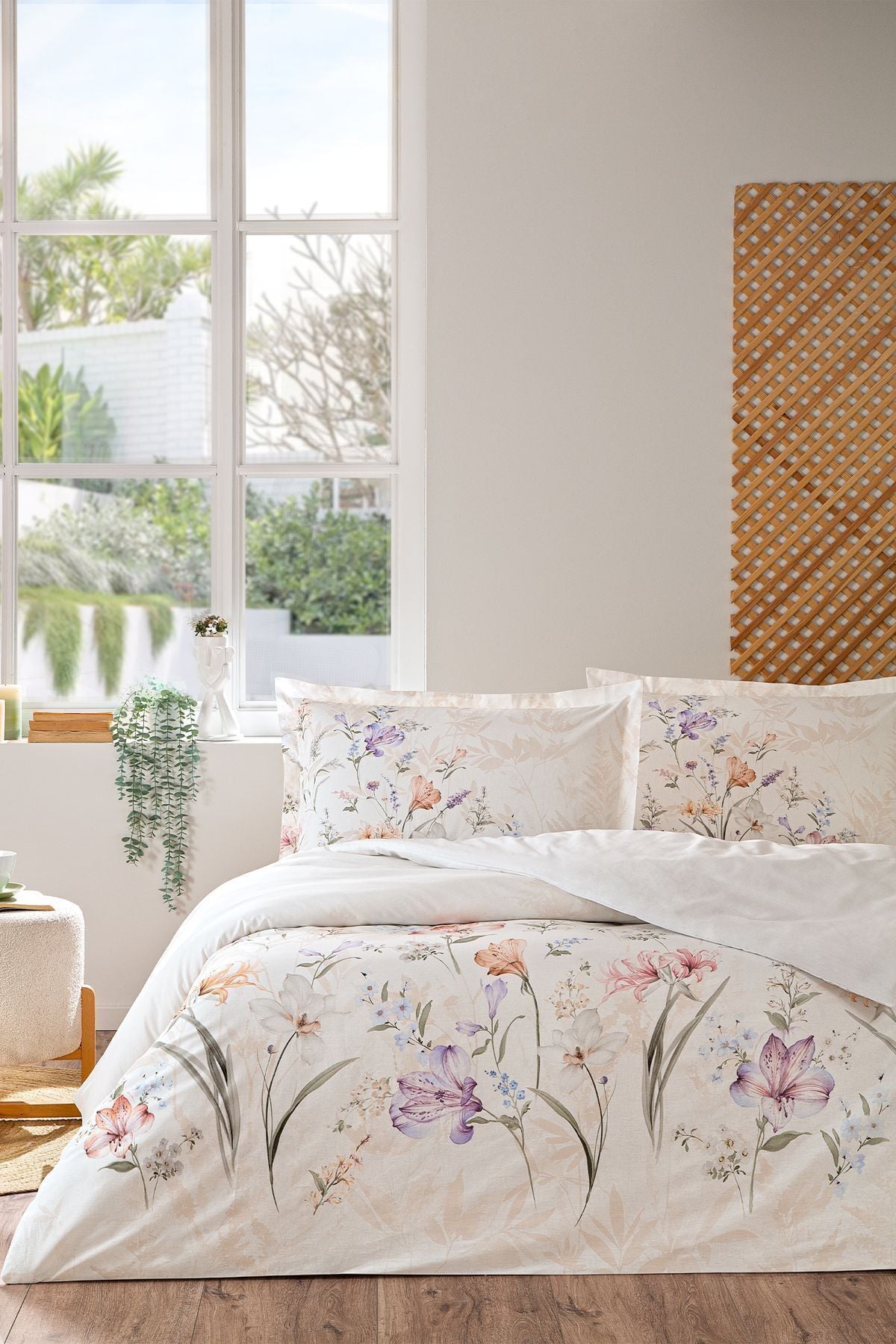 White Lilly Çift Kişilik Nevresim Takımı